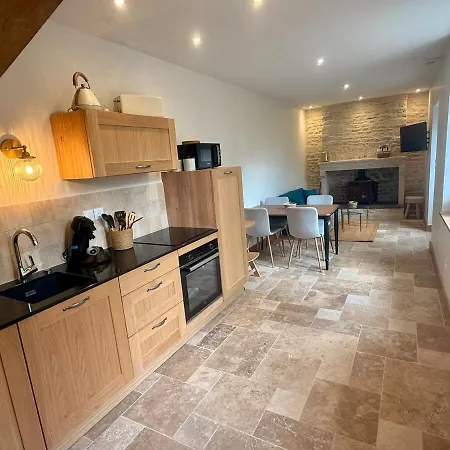 De La Porcelaine, 4 Pers Vakantiehuis Giey-sur-Aujon