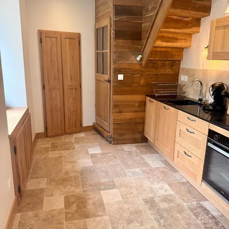 De La Porcelaine, 4 Pers *